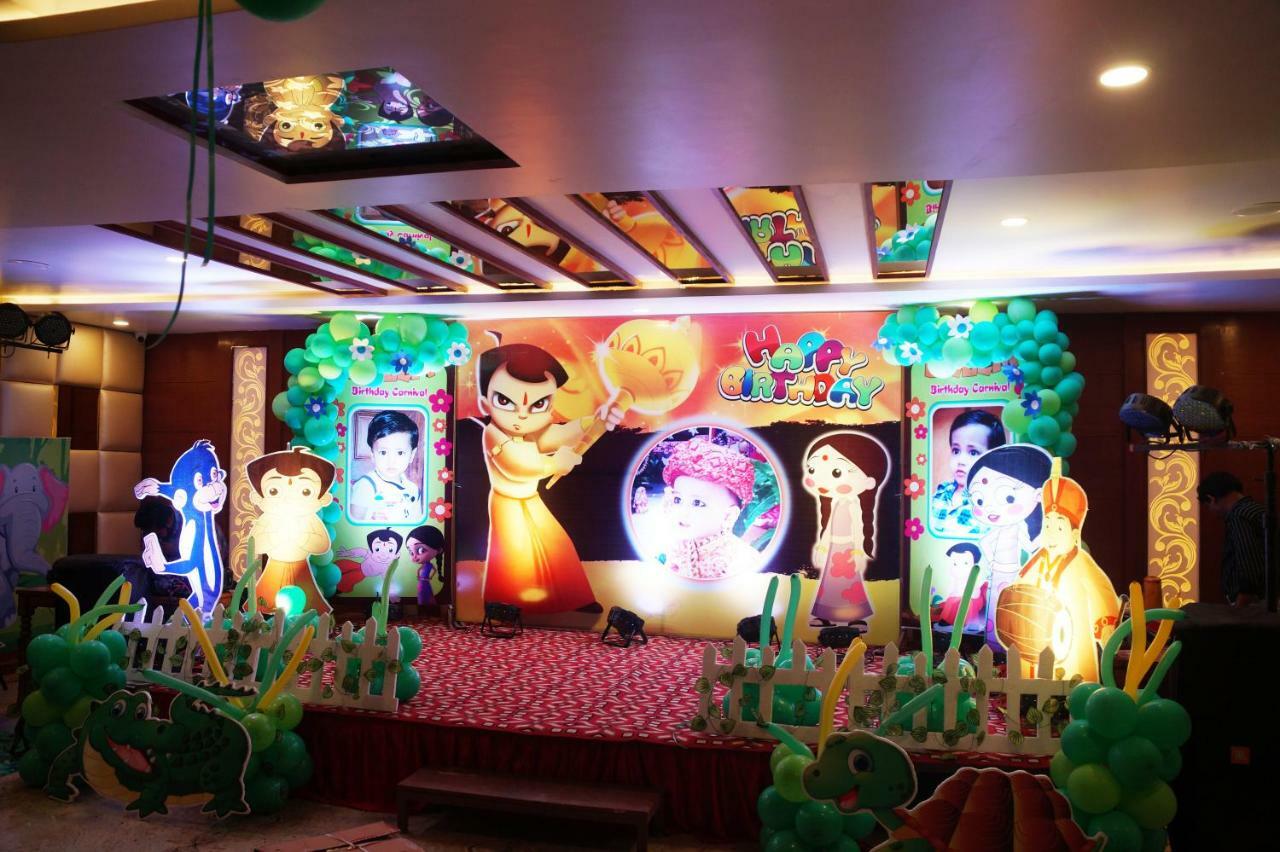 Hotel Shivoy Grand バラナシ エクステリア 写真